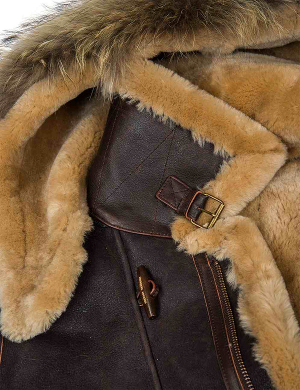Men's sheepskin coat with a hood.