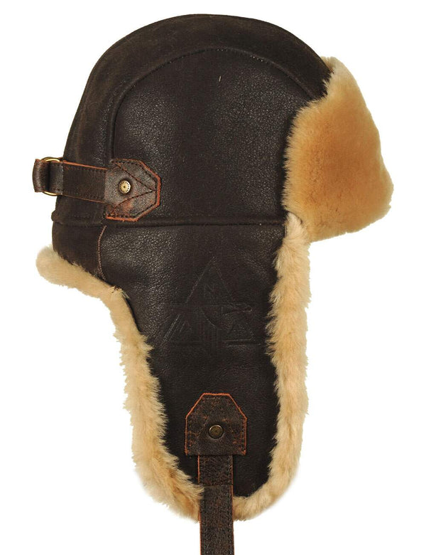 Men's brown sheepskin ushanka hat.