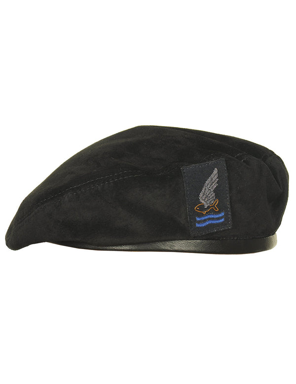 Men's black leather beret.